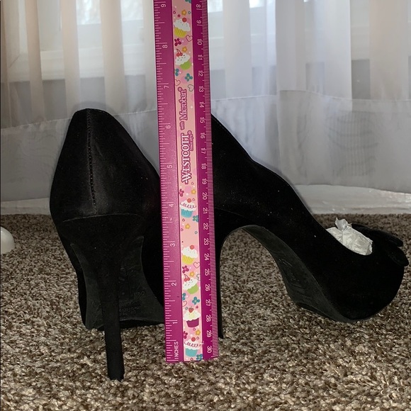Heels/Platform - Picture 6 of 6